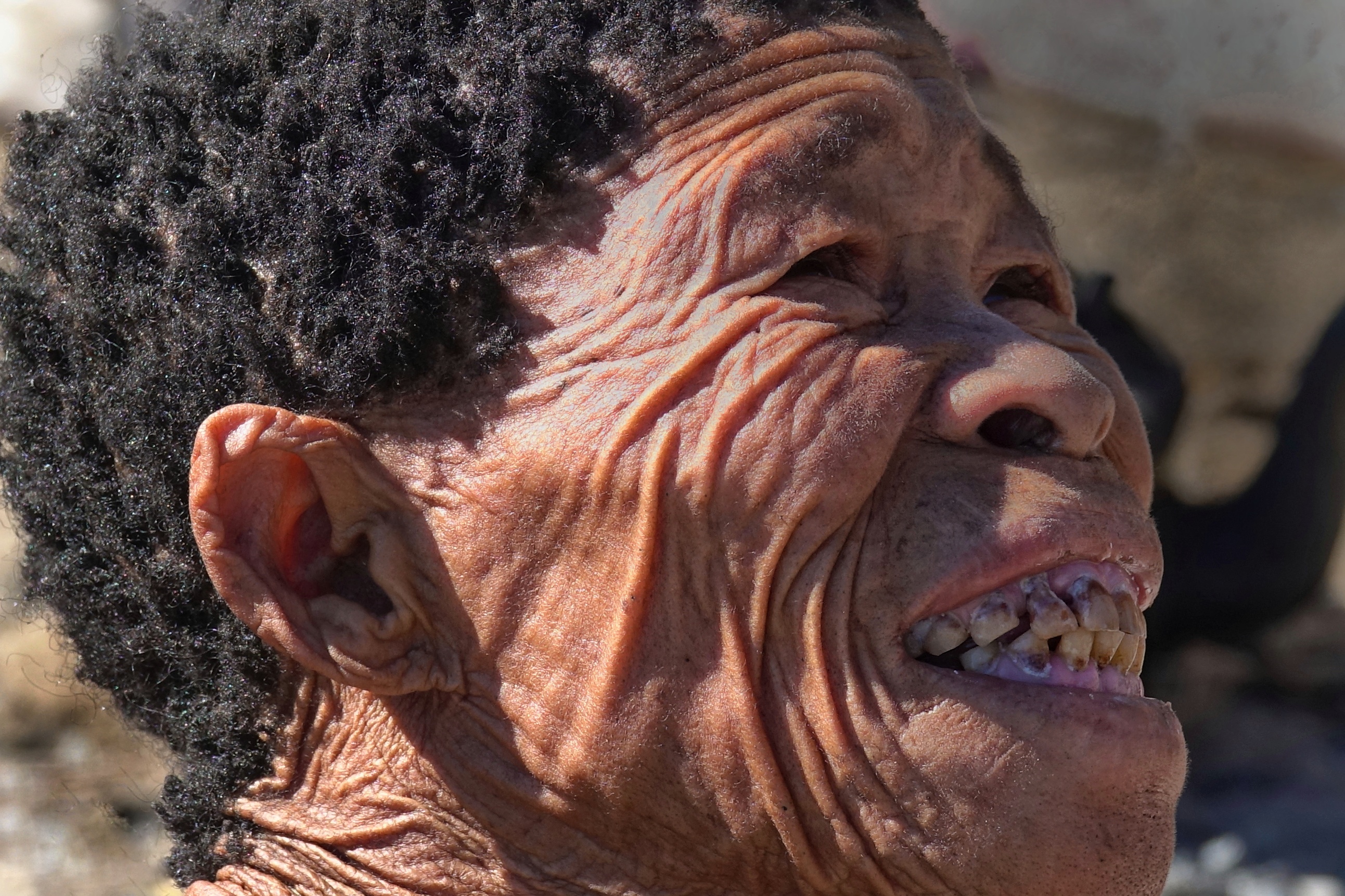 Portrait d’une femme san